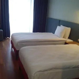 bade-hotel-sisli.istanbul-turkeyhotels.com/