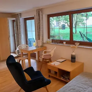 autarkes-appartment-gut-erreichbar.com-bavaria.com/