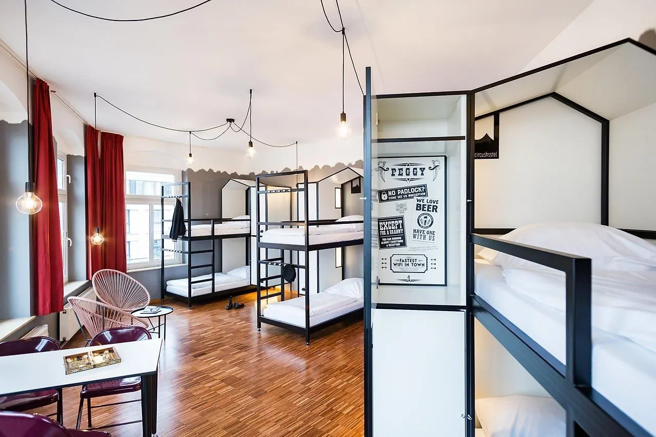 ברלין The Circus Hostel